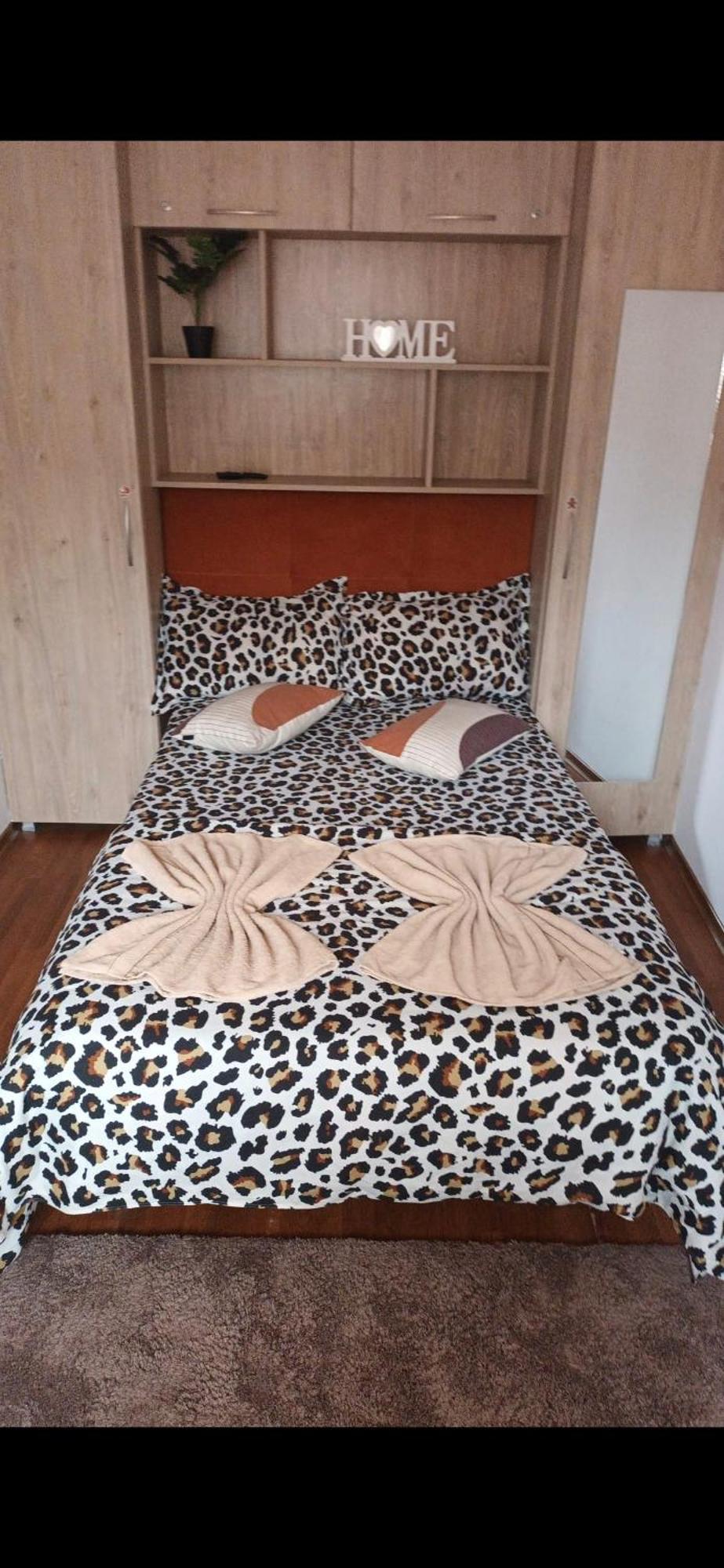 Iazi Apartament Braşov Esterno foto